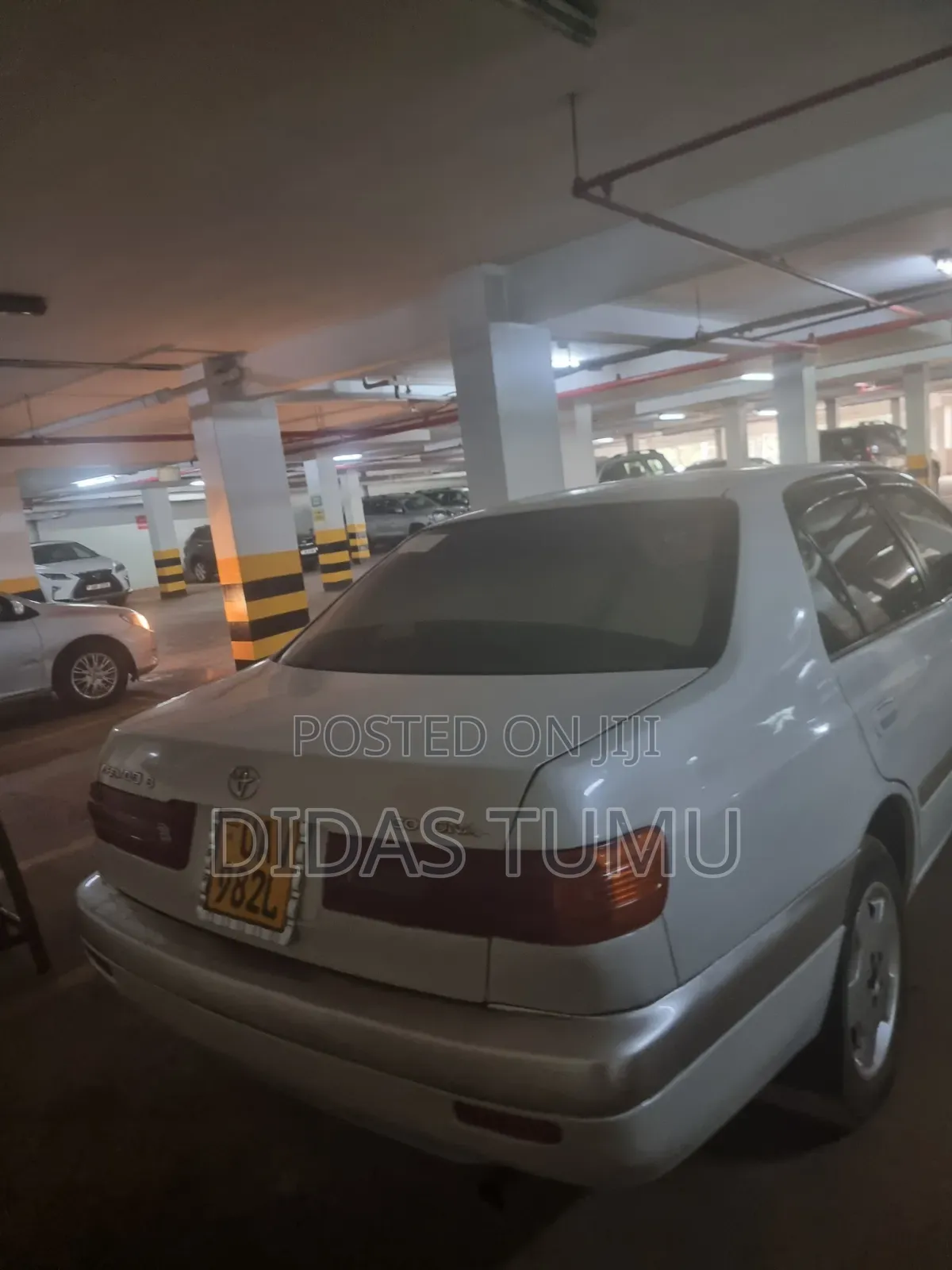 Toyota Premio 2001 White