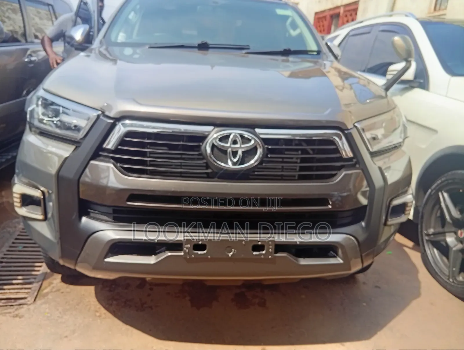 Toyota Hilux Revo Double Cab Deisel 2.8 AWD 2016 Green