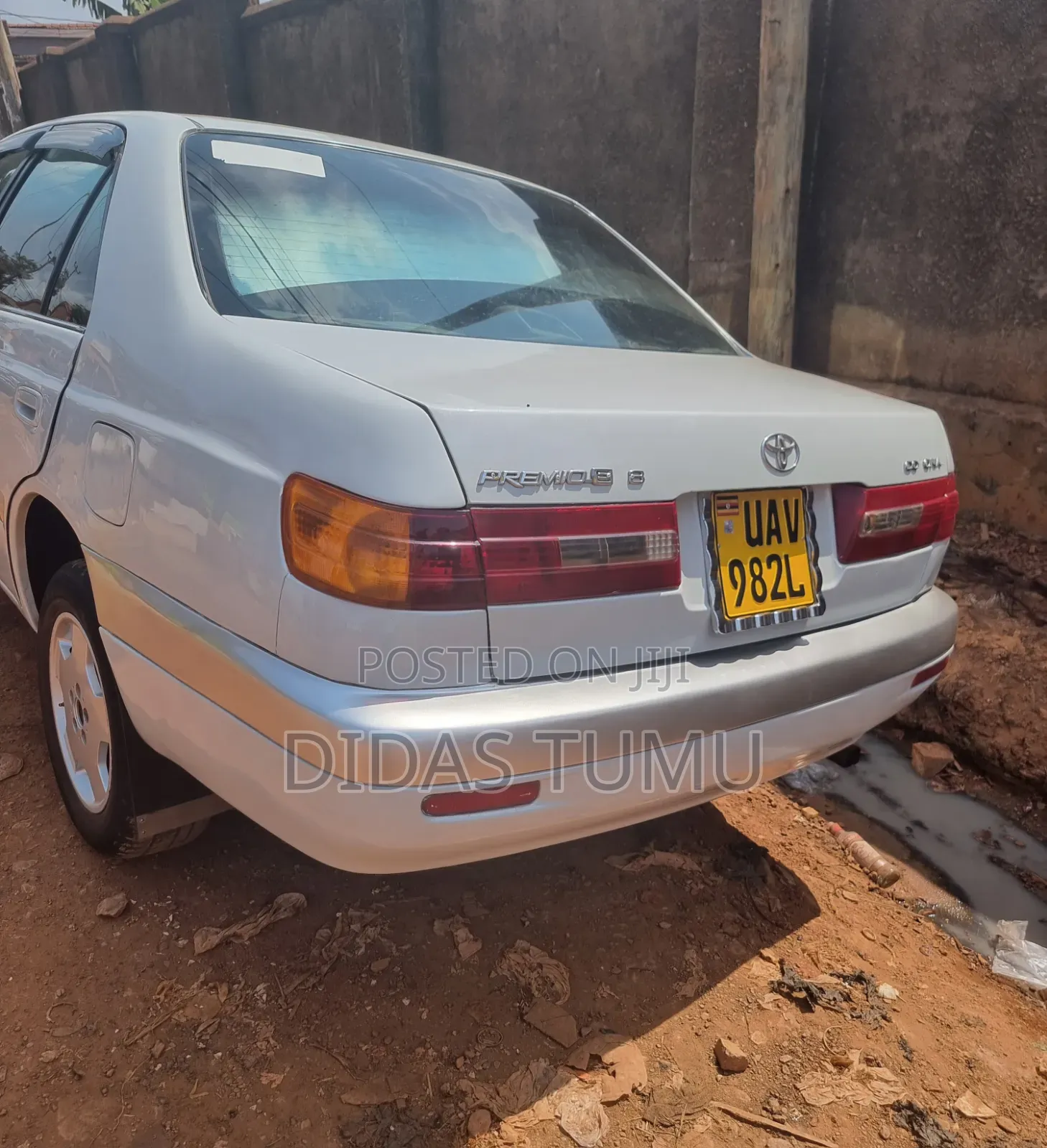 Toyota Premio 2001 White