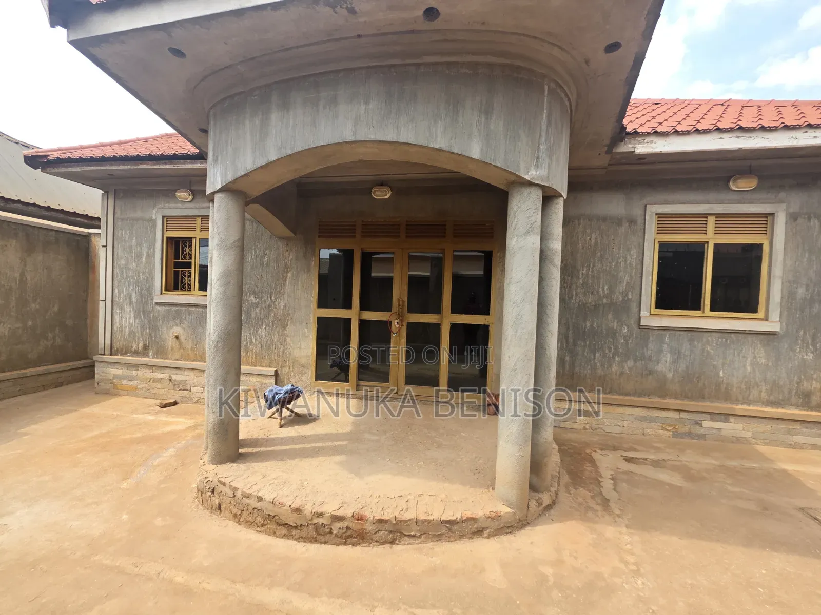 3bdrm House in Bulenga, Central Division for sale