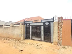 3bdrm House in Bulenga, Central Division for sale