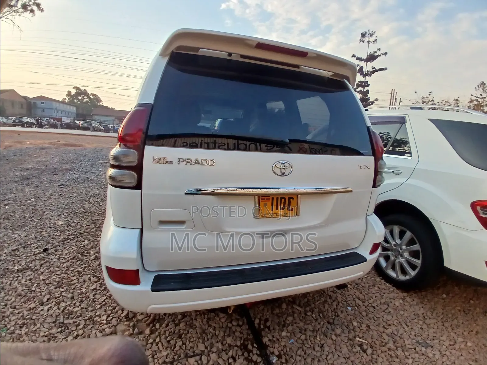 Toyota Land Cruiser Prado 2009 White