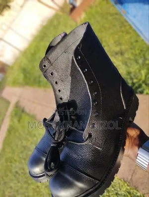 Security Boot Jungle Shoes