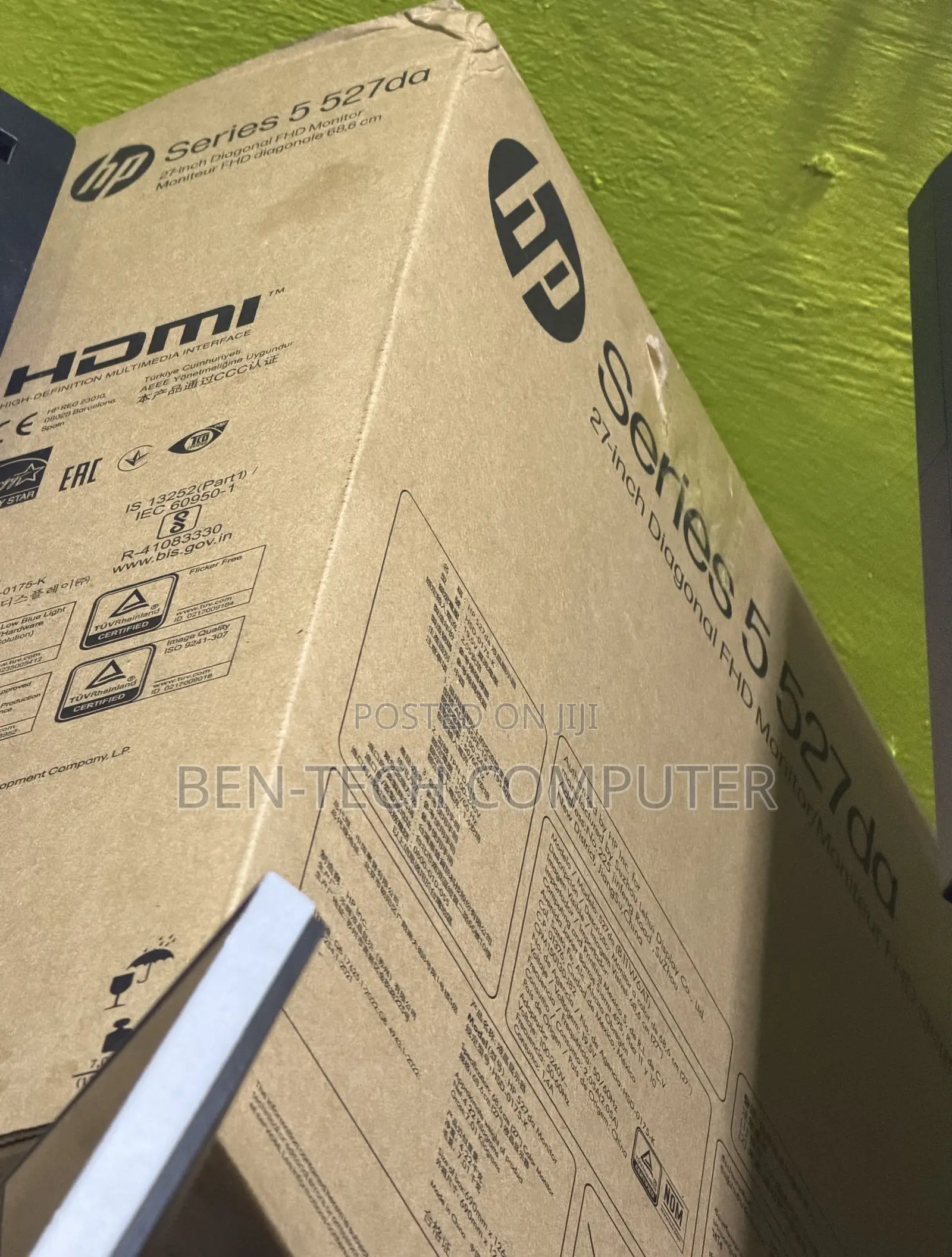 HP Monitor 27inches
