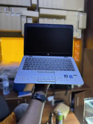 Laptop HP EliteBook 820 G2 8GB Intel Core i7 HDD+SSD 1T