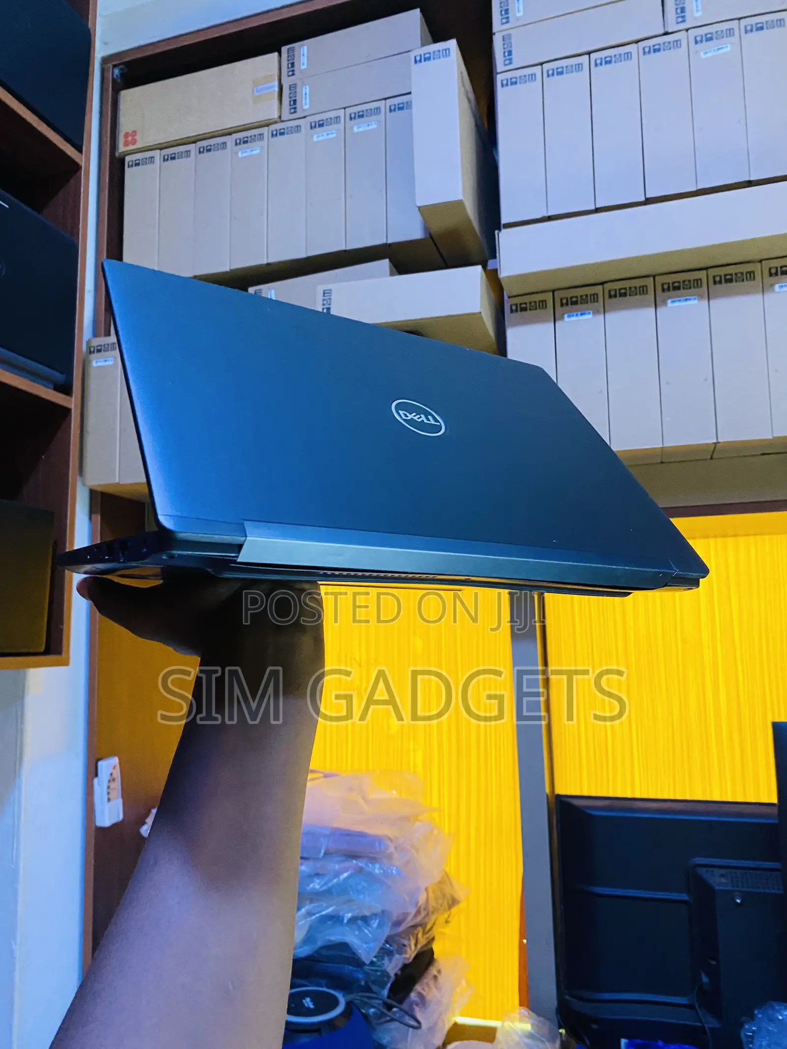 Laptop Dell Latitude 7390 8GB Intel Core i5 SSD 256GB