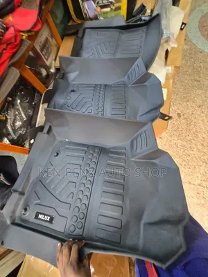 Toyota Hilux Custom Fit Floor Liners and Floor Mats