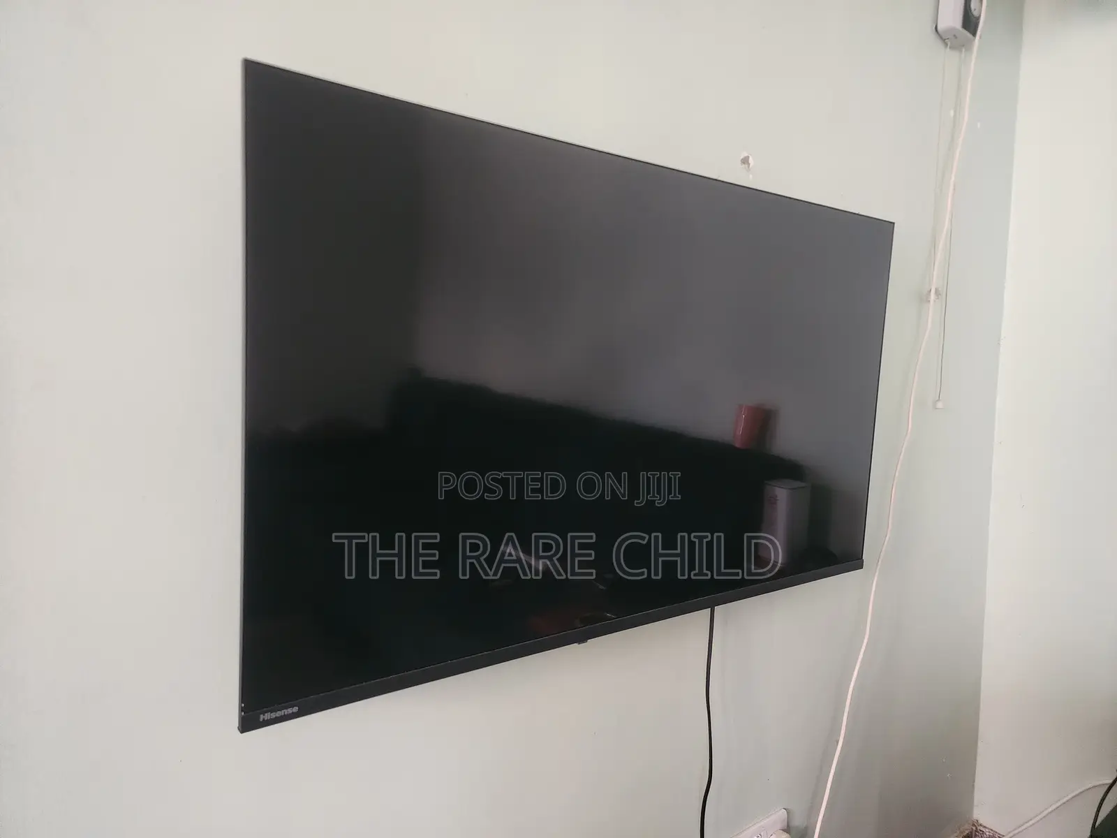 43 Inches Hisense Smart TV