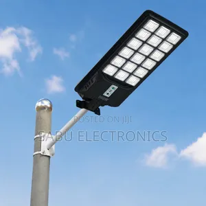 Waterproof 500W Solar Street Light for Outdoor Use