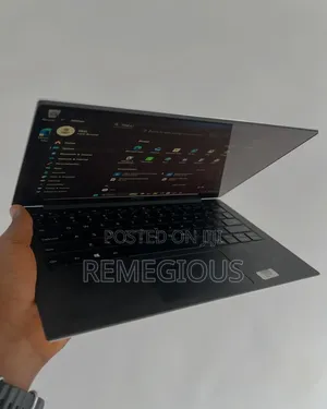 New Laptop Dell XPS 13 9360 16GB Intel Core i7 SSD 256GB