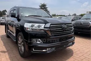 Toyota Land Cruiser 2017 Black