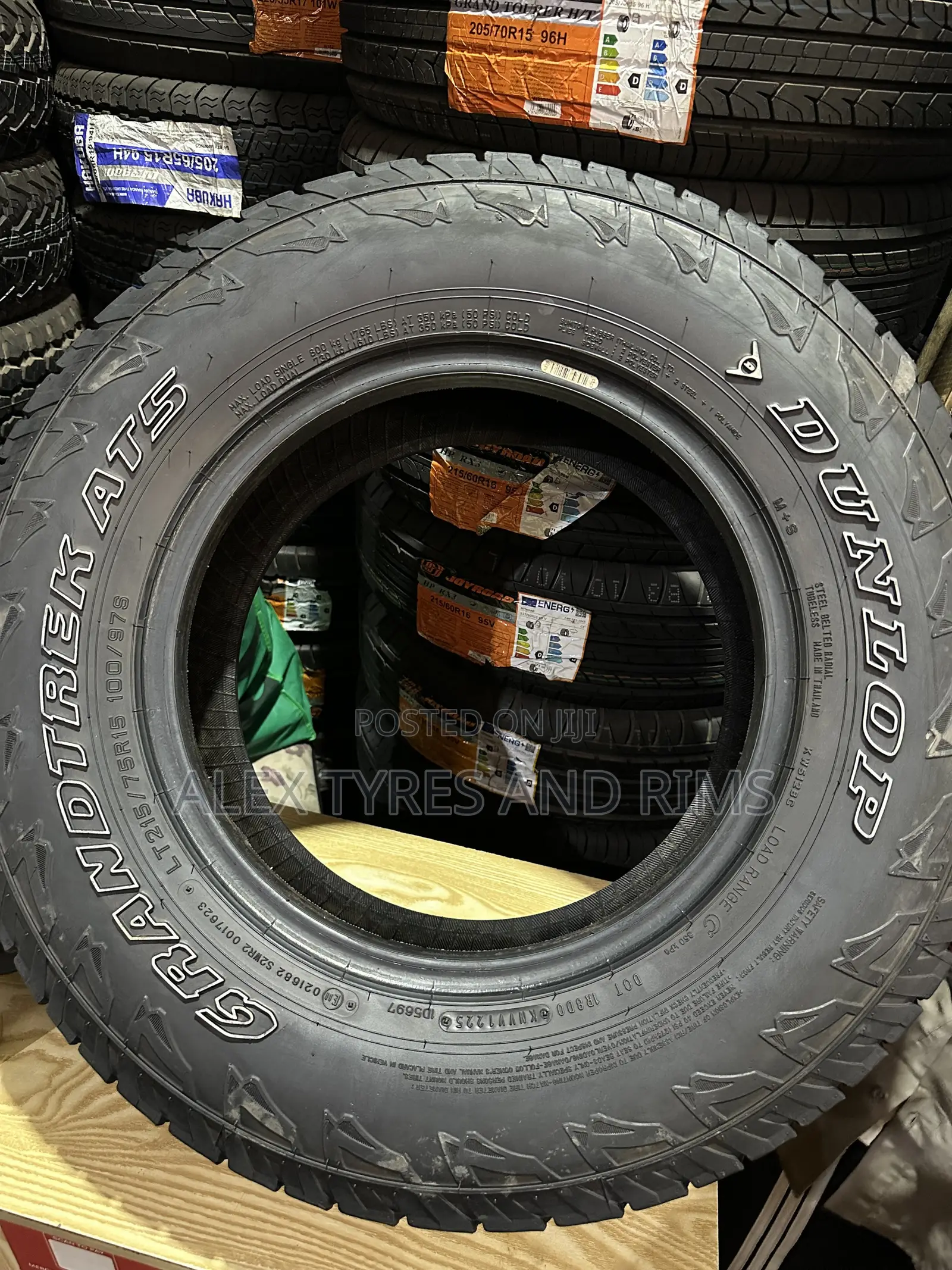 215/75r15 Dunlop Foreign Used Tyre