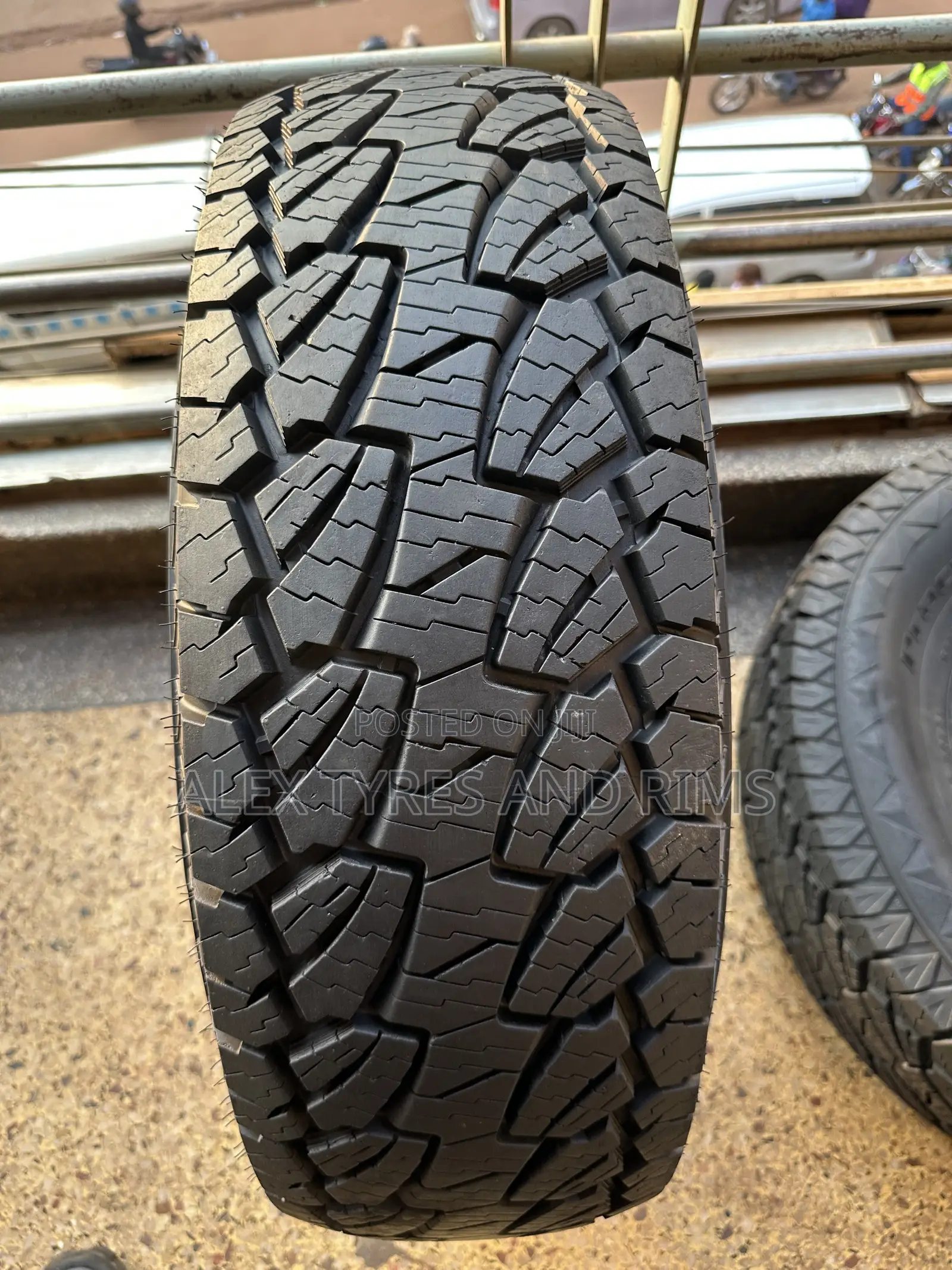 31*10.50r15 Kapsen Very Good Tires Only One Week Driven