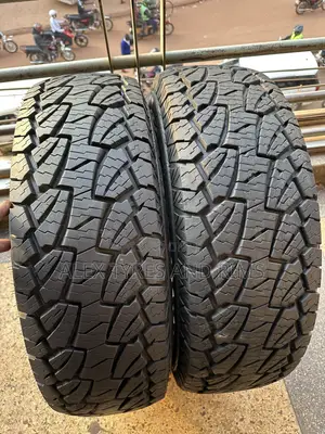 31*10.50r15 Kapsen Very Good Tires Only One Week Driven