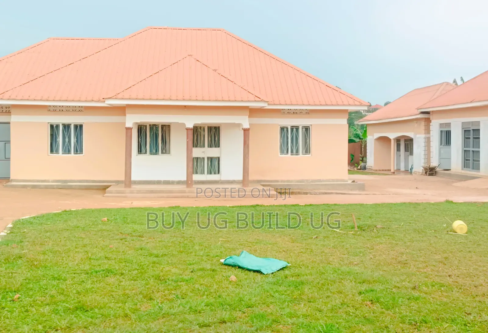 4bdrm Bungalow in Seeta Namilyango Rd, Goma for sale