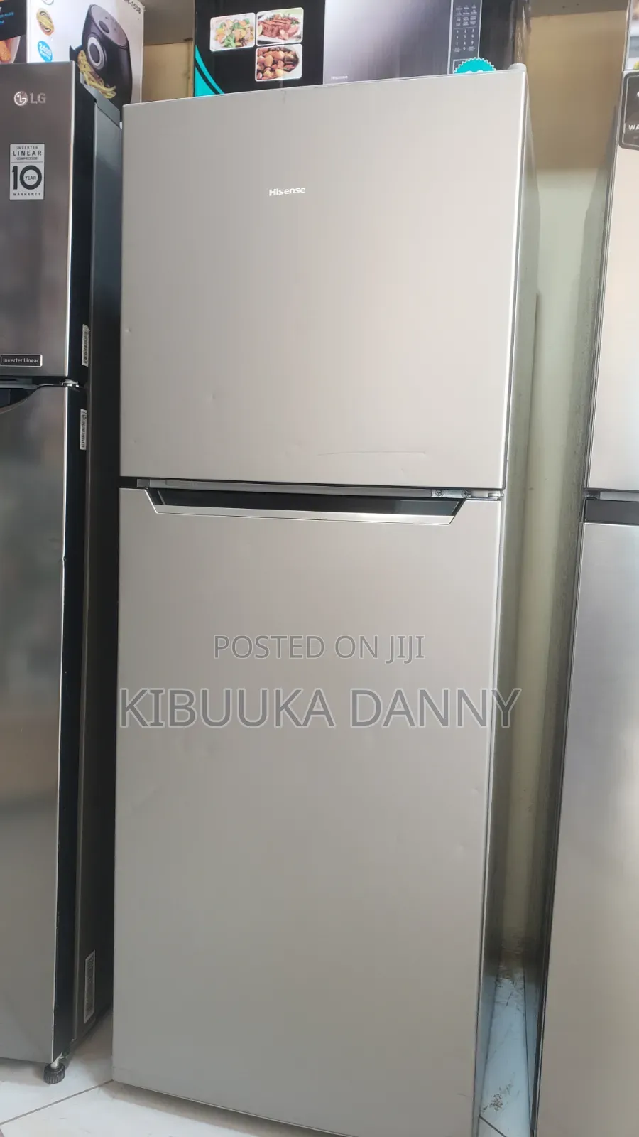 Hisence 295litres Fridge.