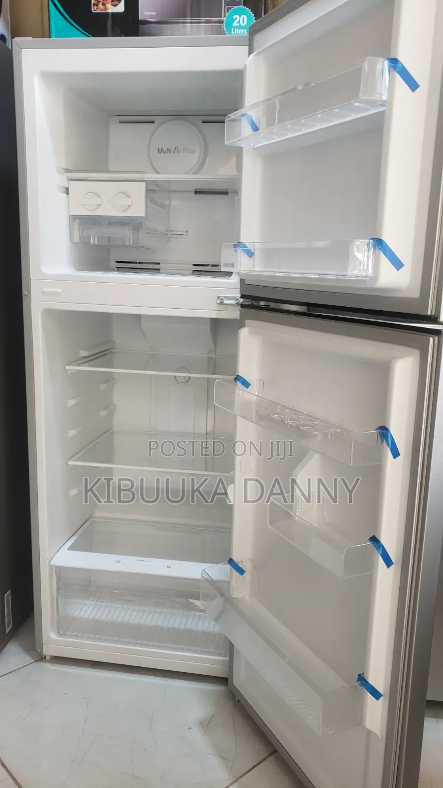 Hisence 295litres Fridge.