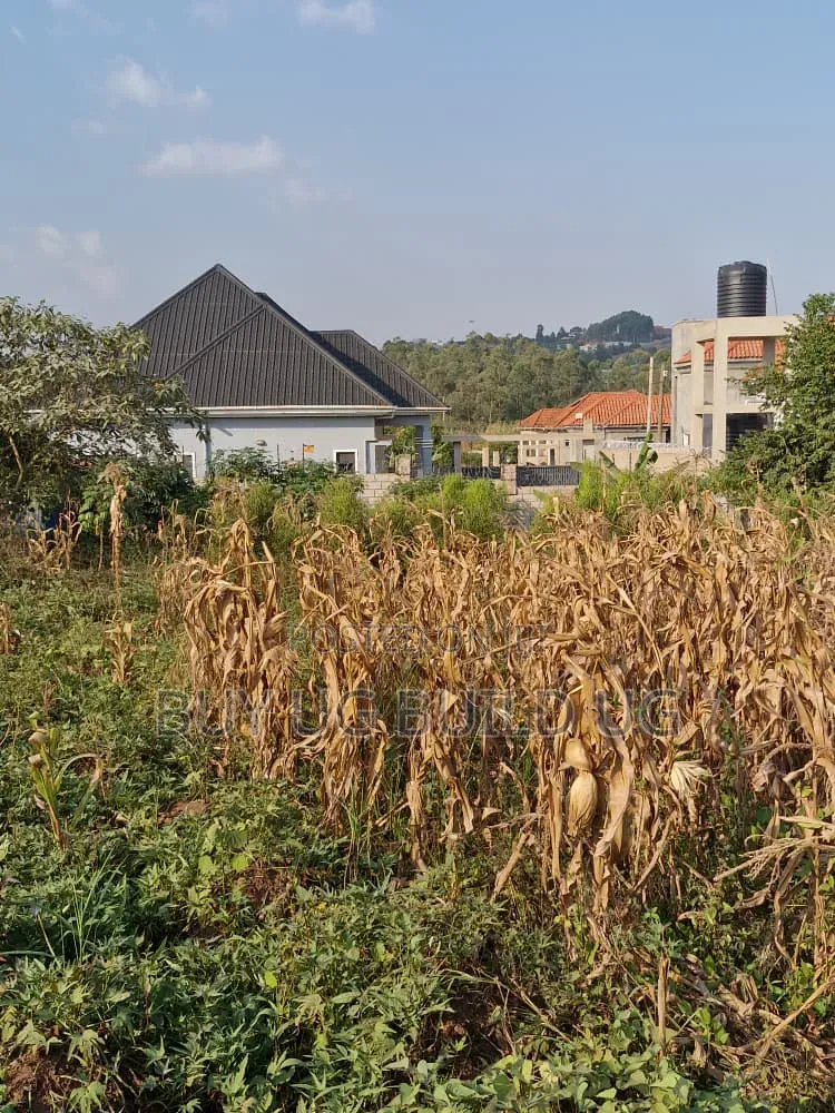 50ft by 100 Ft for Sale in Kira Nsasa Road at 85m