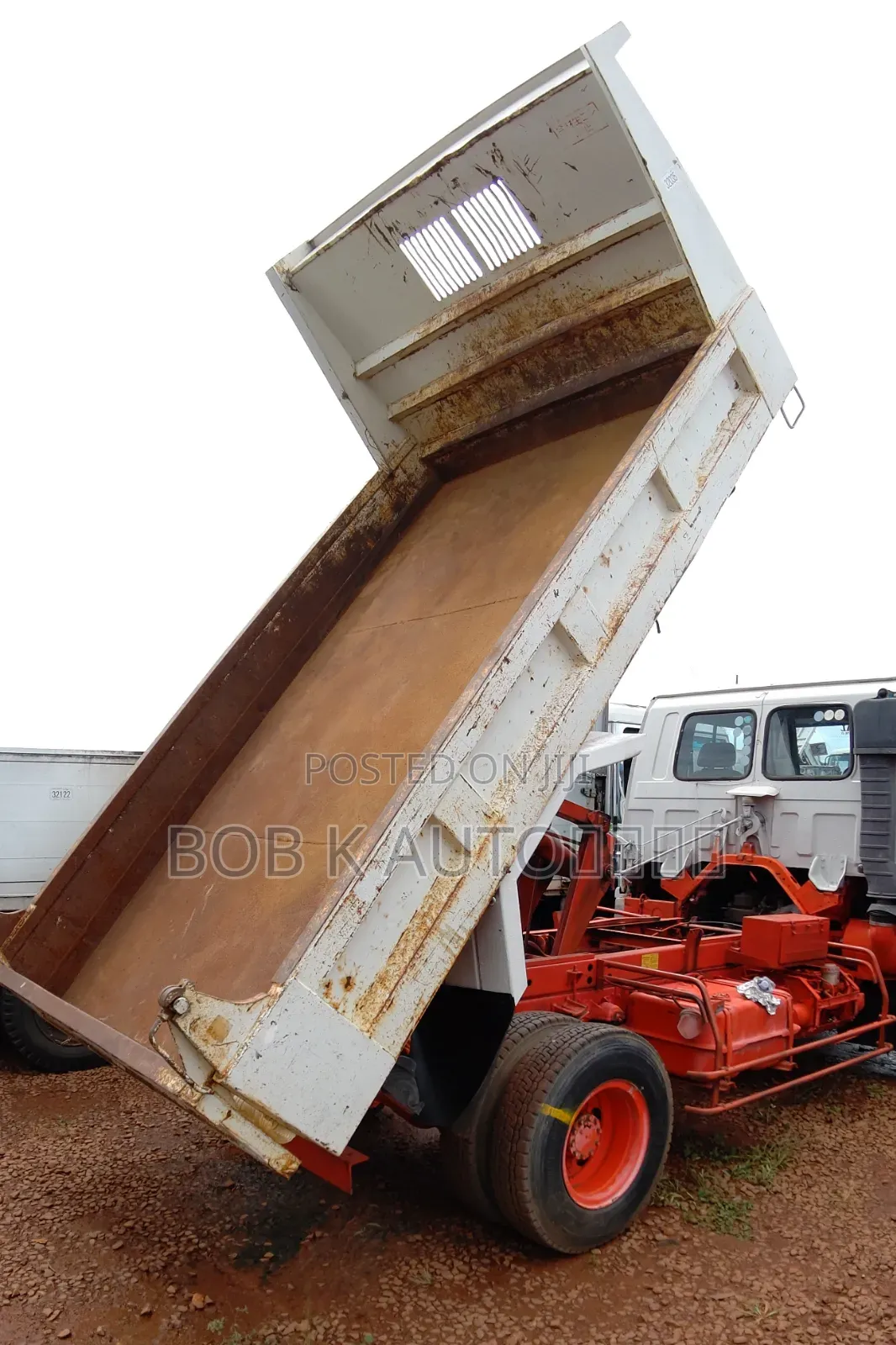 Isuzu Forward Tipper