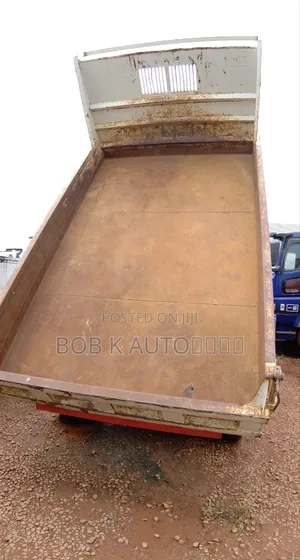 Isuzu Forward Tipper
