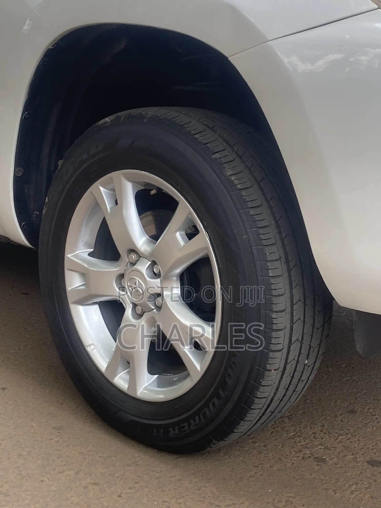 Toyota RAV4 2009 White