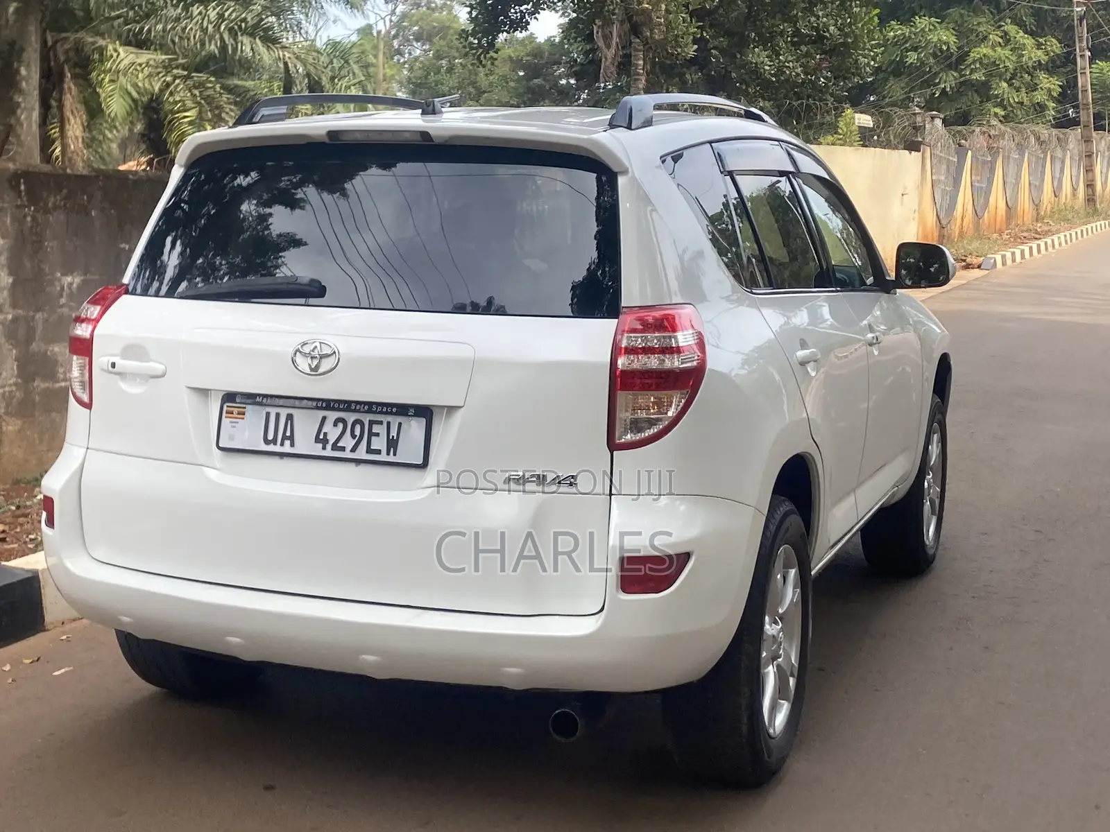 Toyota RAV4 2009 White