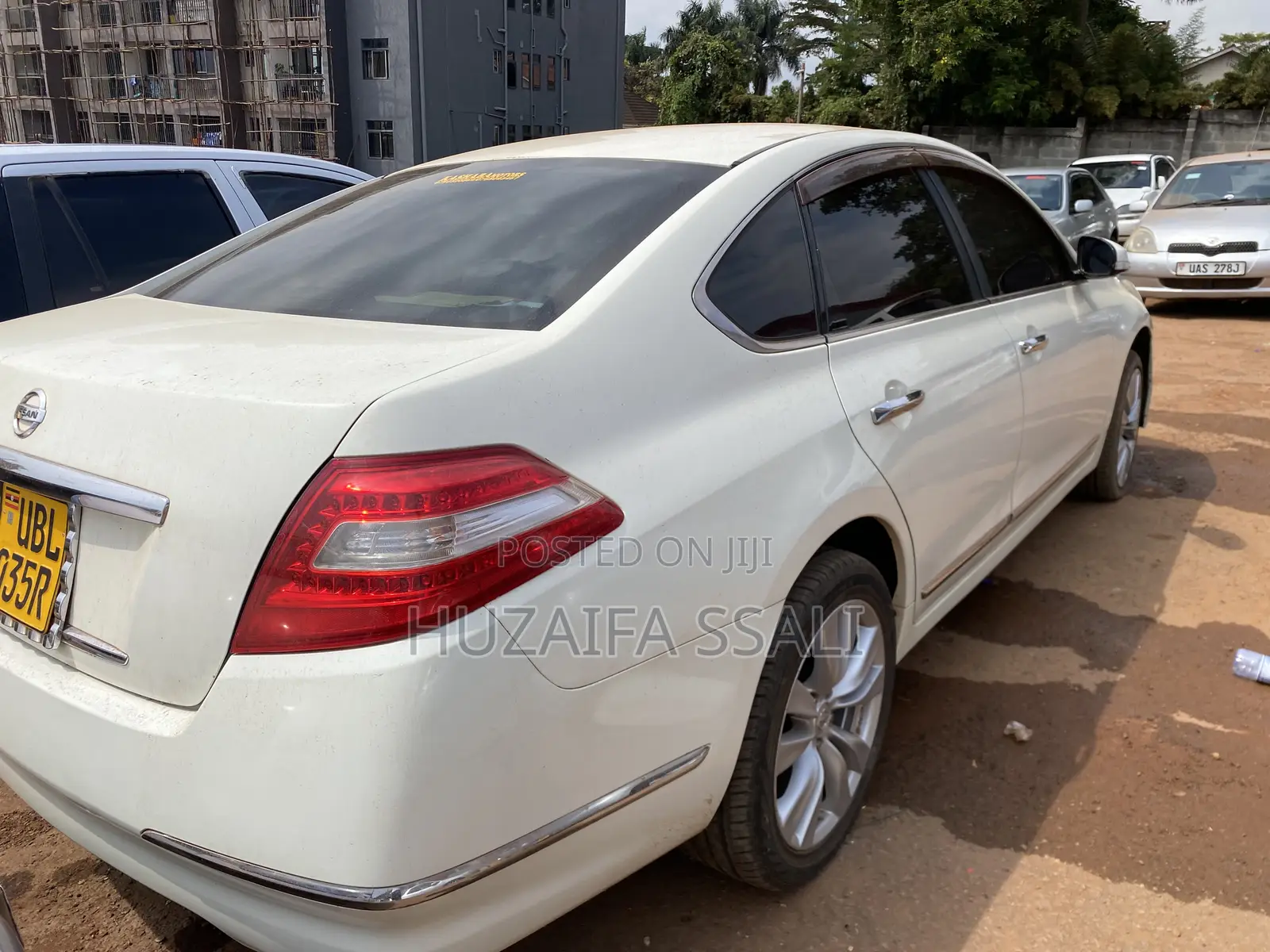 Nissan Fuga 2011 White