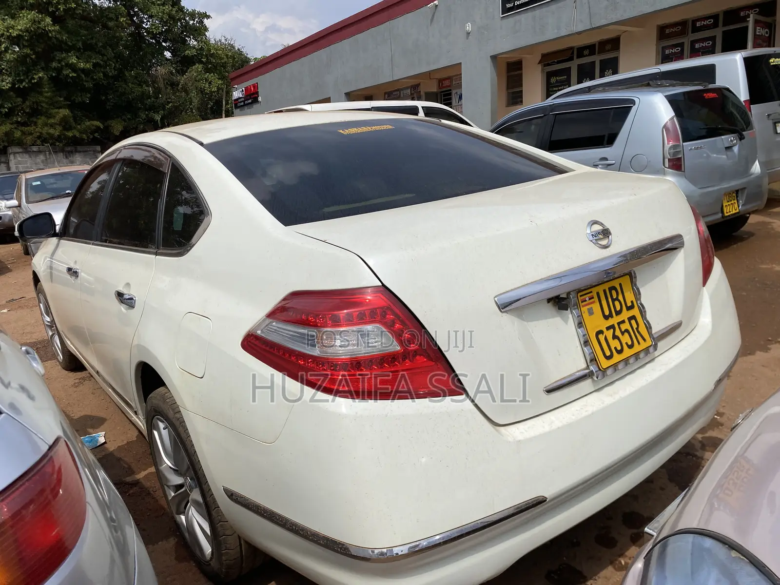 Nissan Fuga 2011 White