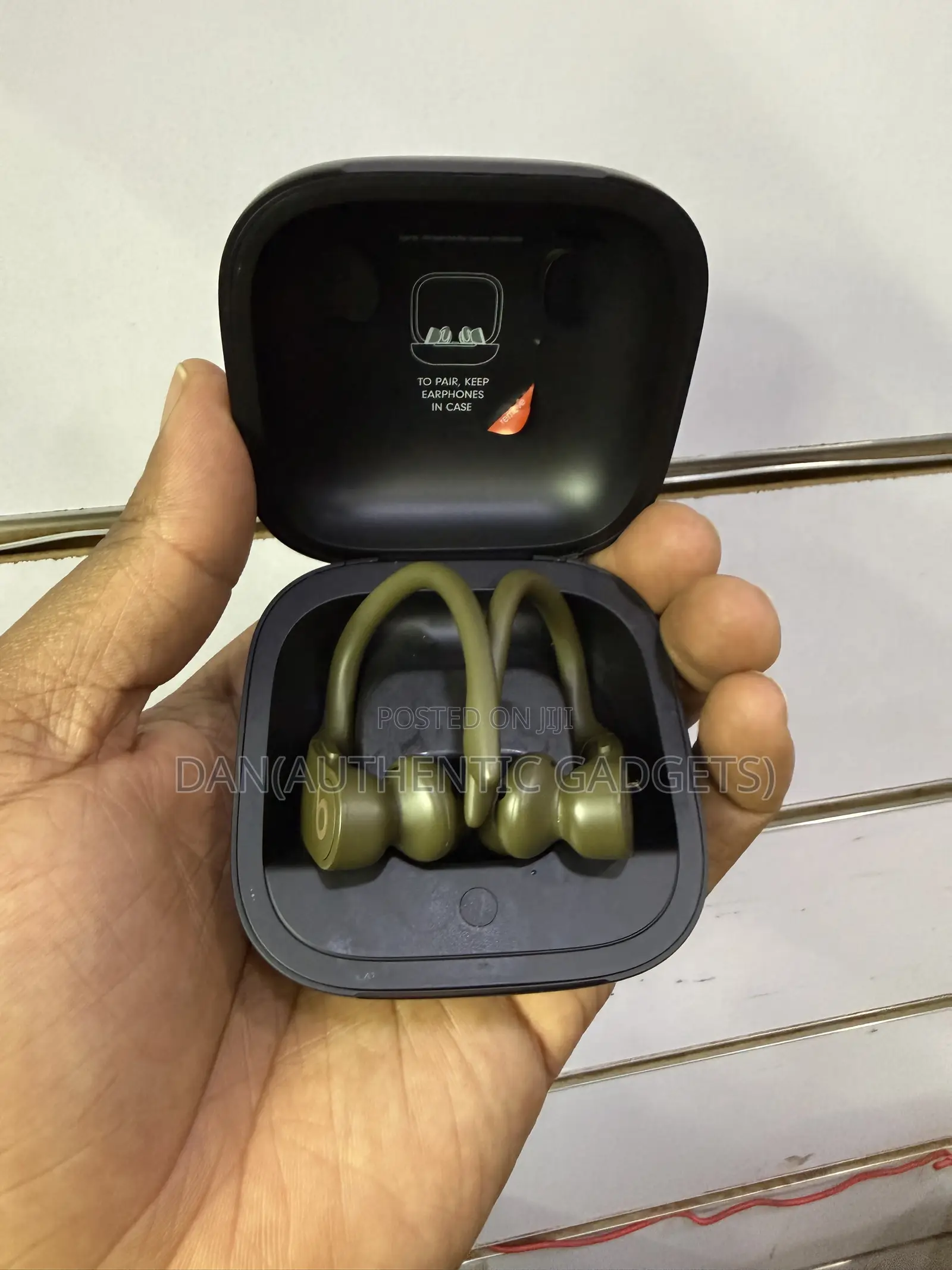 USA  Model Powerbeats Pro in Brand New Condition