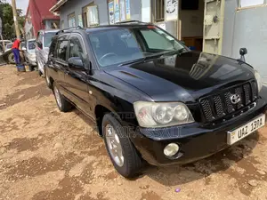 Toyota Kluger 2010 Black