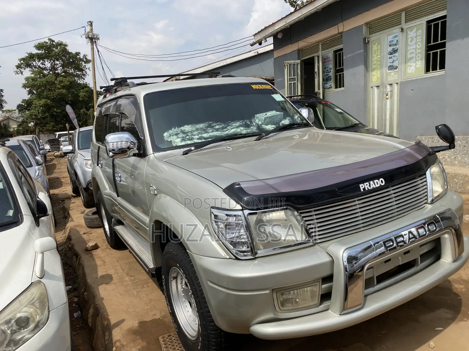 Toyota Land Cruiser Prado 2009 White
