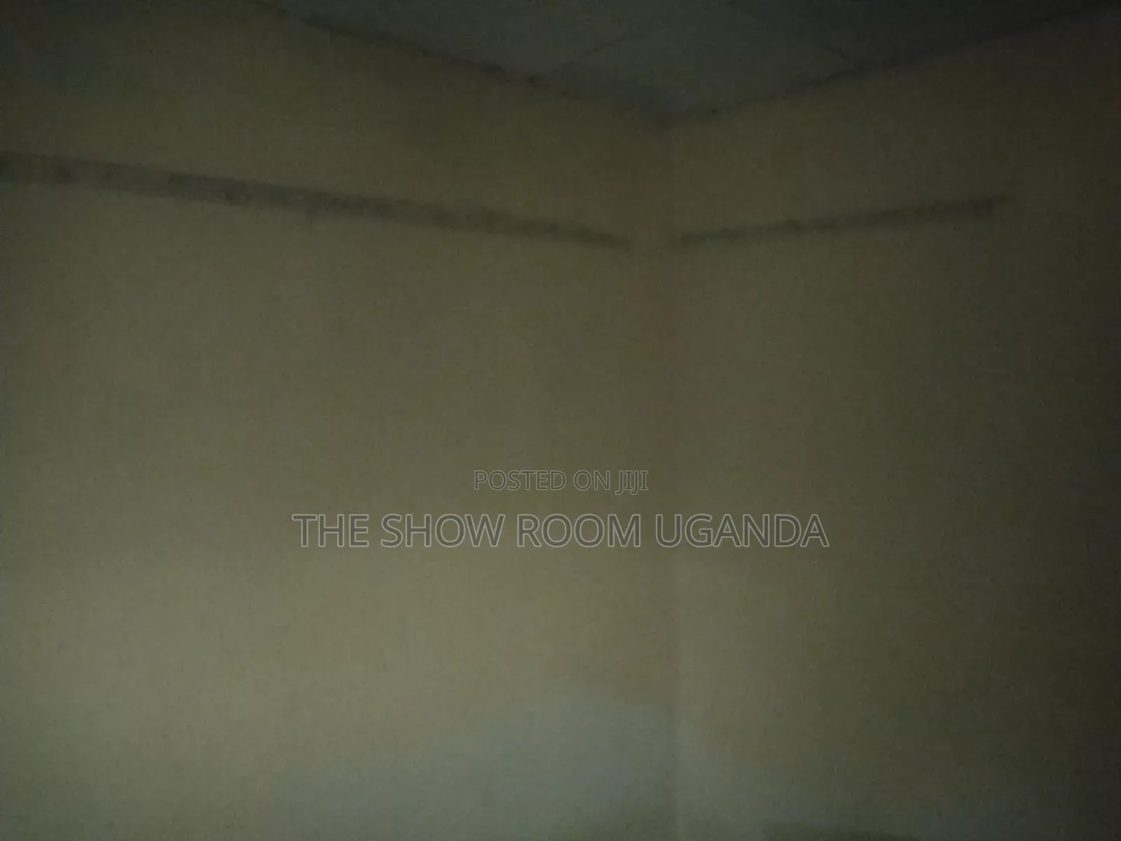 1bdrm Room & Parlour in Central Division for rent