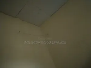 1bdrm Room & Parlour in Central Division for rent