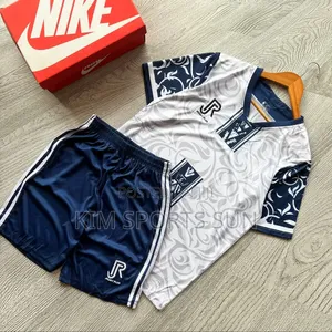 Plain Kits