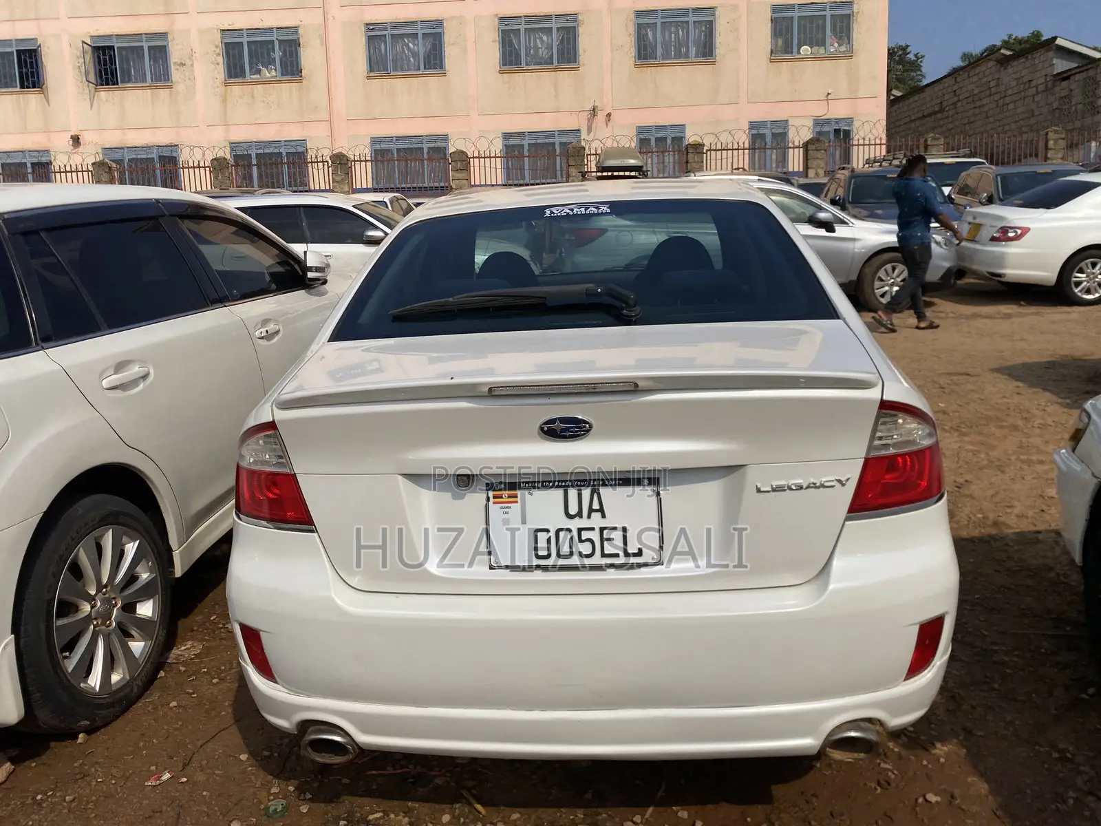 Subaru Legacy 2010 White