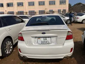 Subaru Legacy 2010 White