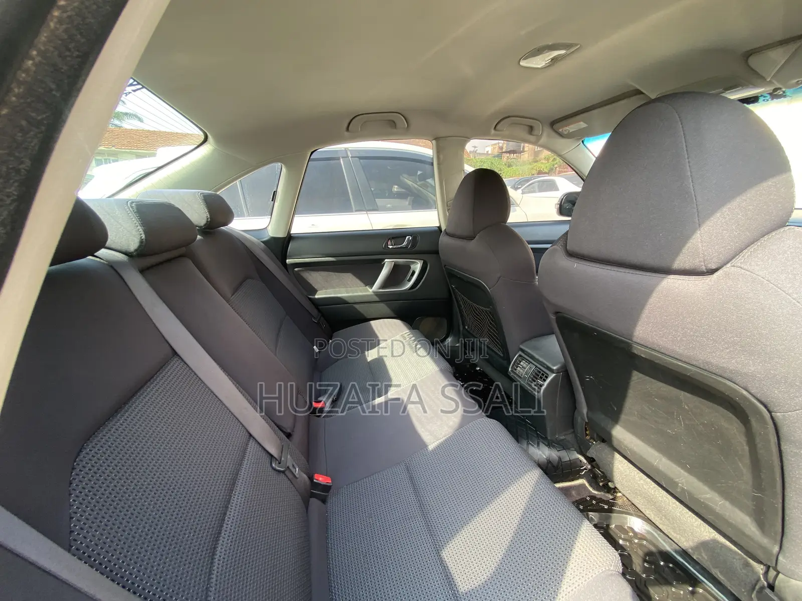 Subaru Legacy 2010 White