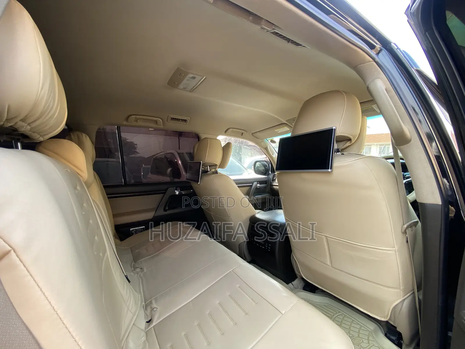 Toyota Land Cruiser Prado 2016 Black
