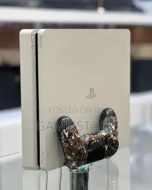 PS4 Slim Make Online Match Lobbies Connect the Whole City Seamlessly