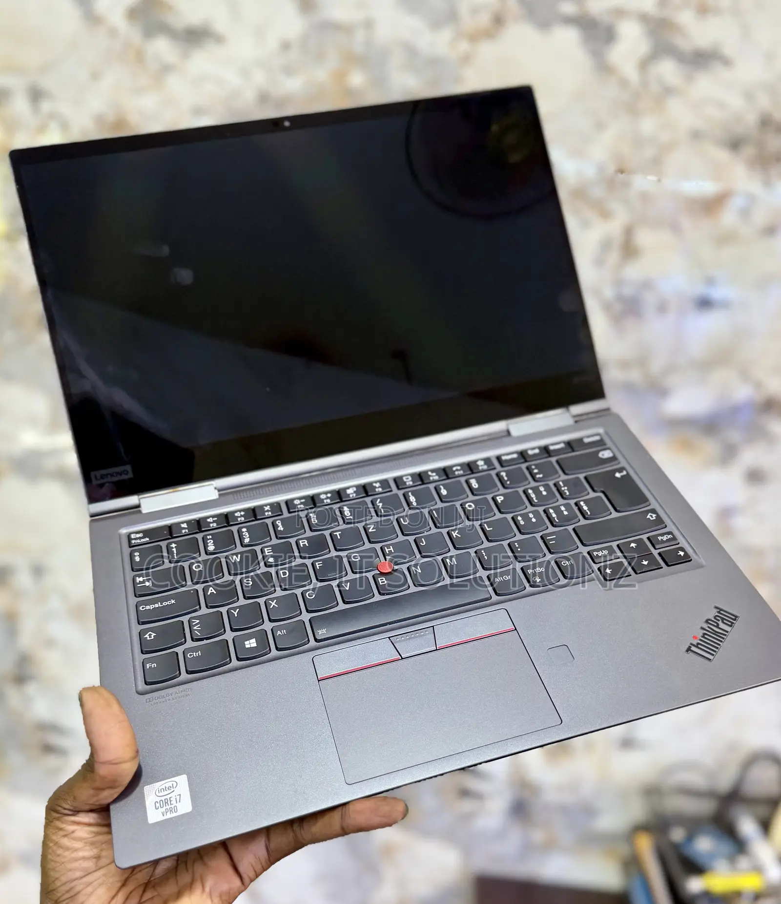 Laptop Lenovo ThinkPad X1 Yoga 16GB Intel Core i7 SSHD (Hybrid) 512GB