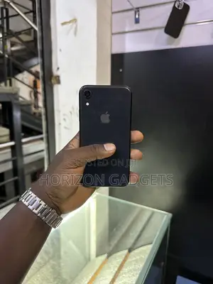 Apple iPhone XR 64 GB Black
