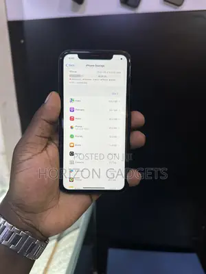 Apple iPhone XR 64 GB Black