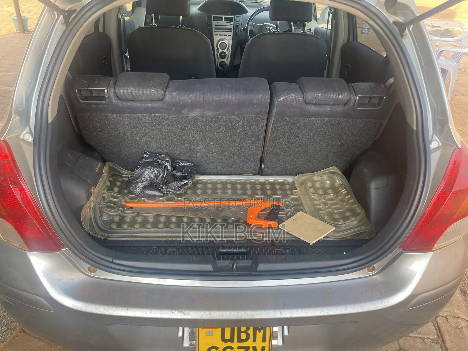 Toyota Vitz 1.3 AWD 3dr 2007 Gray