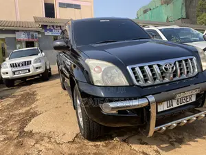 Toyota Land Cruiser Prado 2018 Black