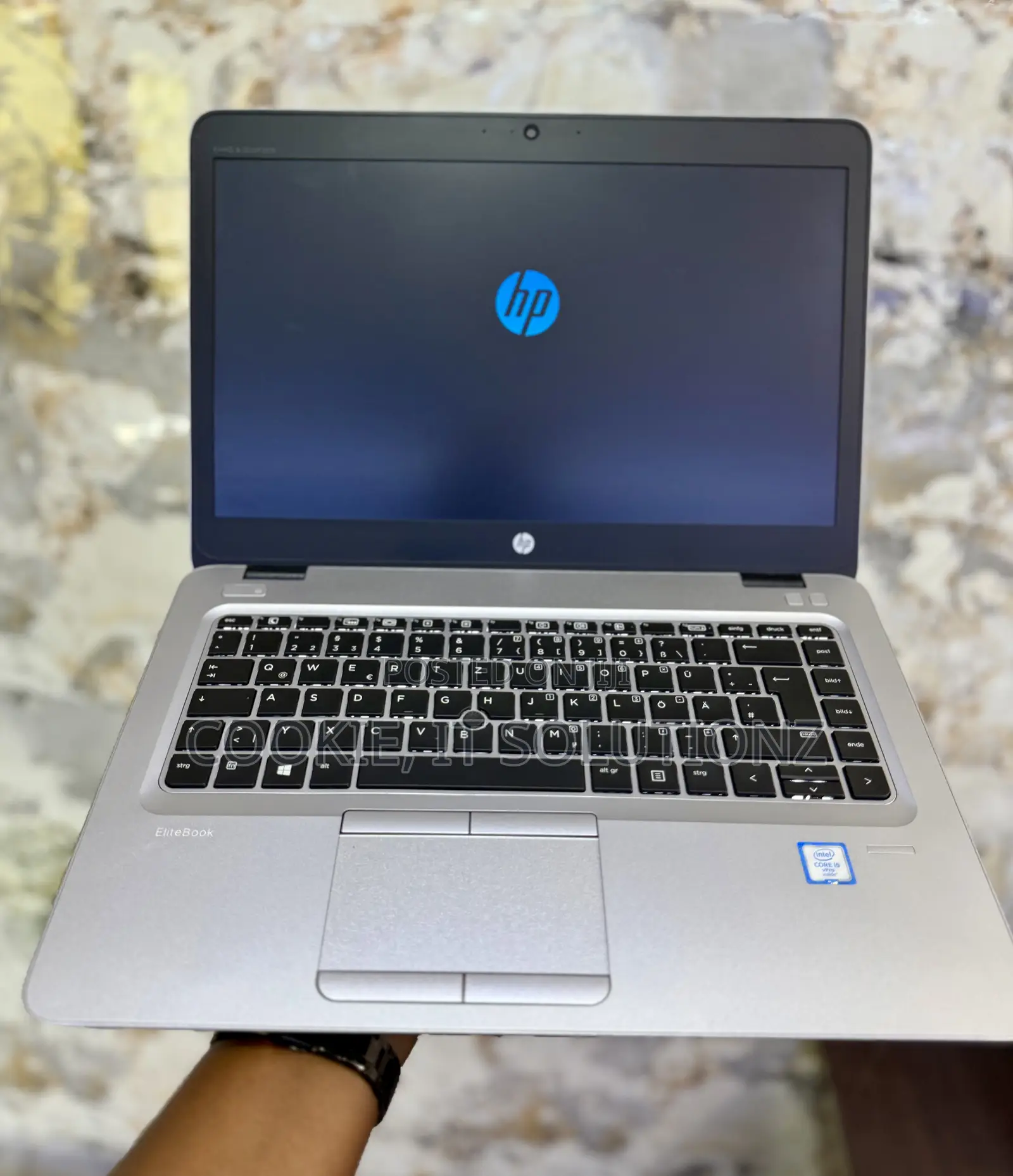 Laptop HP EliteBook 840 G3 8GB Intel Core i5 SSHD+SSD 256GB