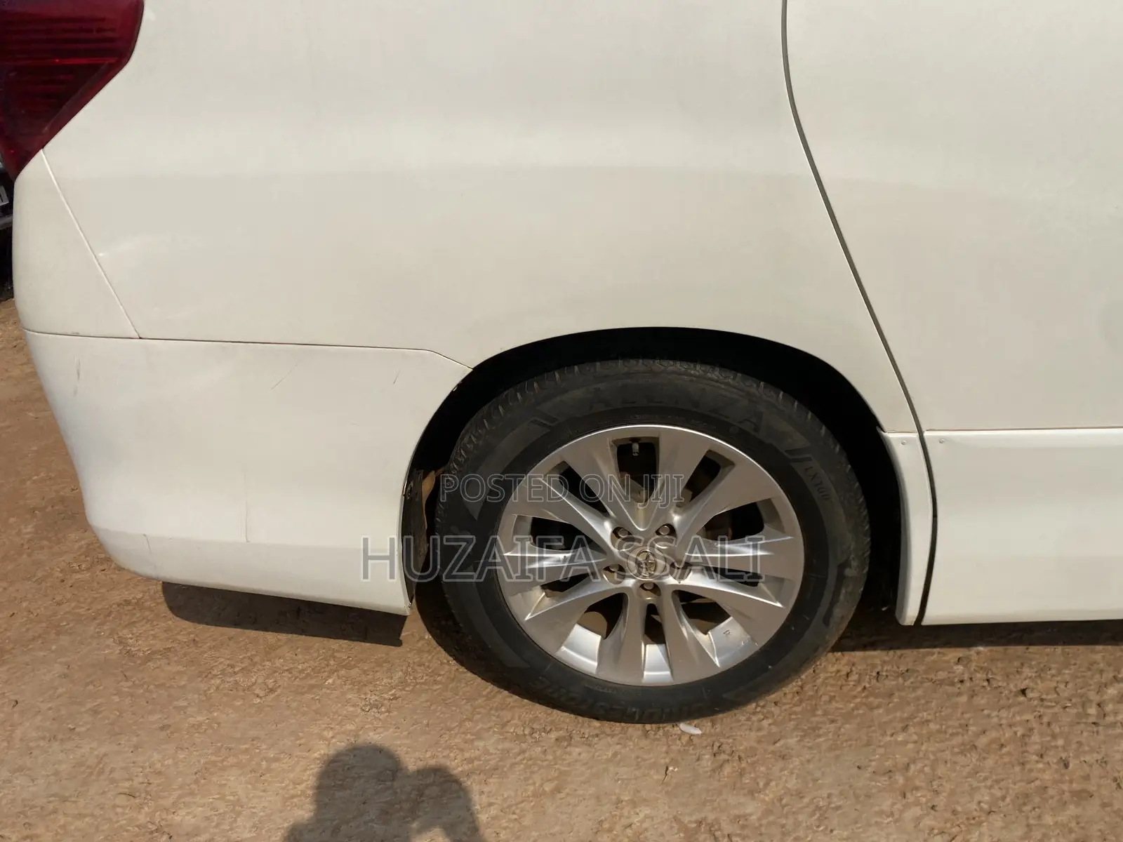 Toyota Alphard 2012 White