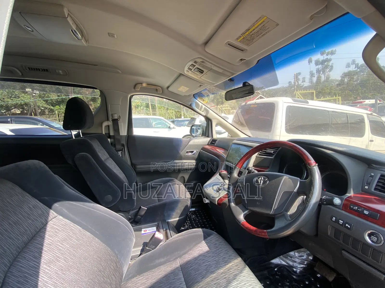 Toyota Alphard 2012 White