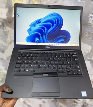 Laptop Dell Latitude 7480 8GB Intel Core i5 SSHD (Hybrid) 256GB