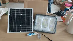 200W Solar Flood Light 30W Panel 20000mAh Remote IP65