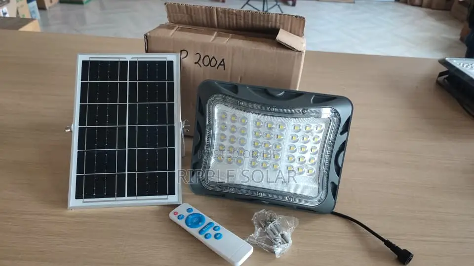 200W Solar Flood Light 8W Panel Remote IP65